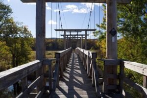 Suspension Bridge - Picture of Appalachian Trail - Pochuck Boardwalk, Glenwood